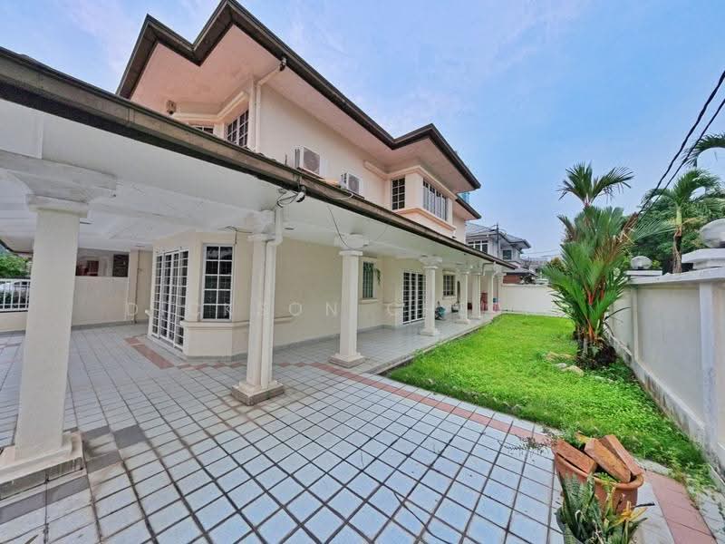 2-storey Terraced House for Sale in Bandar Utama 4 (Bandar Utama) - Dickson Cheong - Exterior - PropertyGuru.com.my