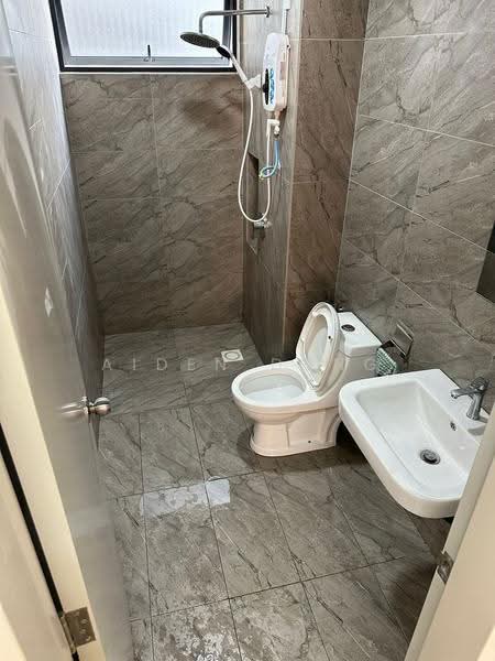 Condominium for Sale at The Hamstead, Desa Tun Razak - Aiden Dang - Bathroom - PropertyGuru.com.my
