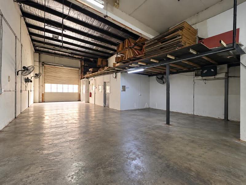 Kilang untuk Disewa di Taman Perindustrian Puchong (Puchong) - Kent Lai - Interior - PropertyGuru.com.my