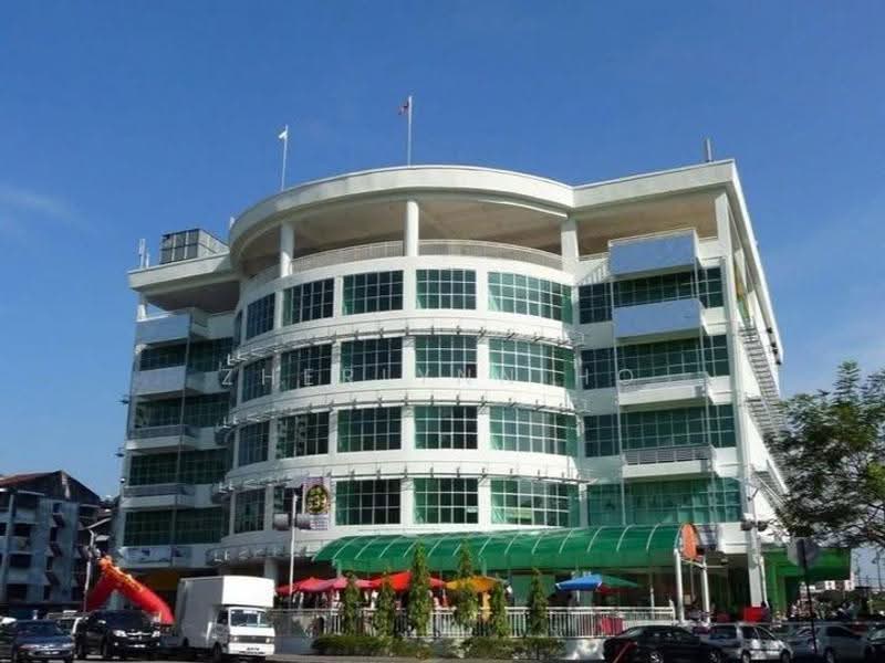 Retail Space for Rent in Taman Lip Sin (Sungai Dua) - Zherlynn Ho - Exterior - PropertyGuru.com.my