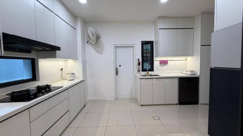 Semi-Detached House for Sale in Jade Hills (Kajang) - Yumiko Kew - Kitchen - PropertyGuru.com.my