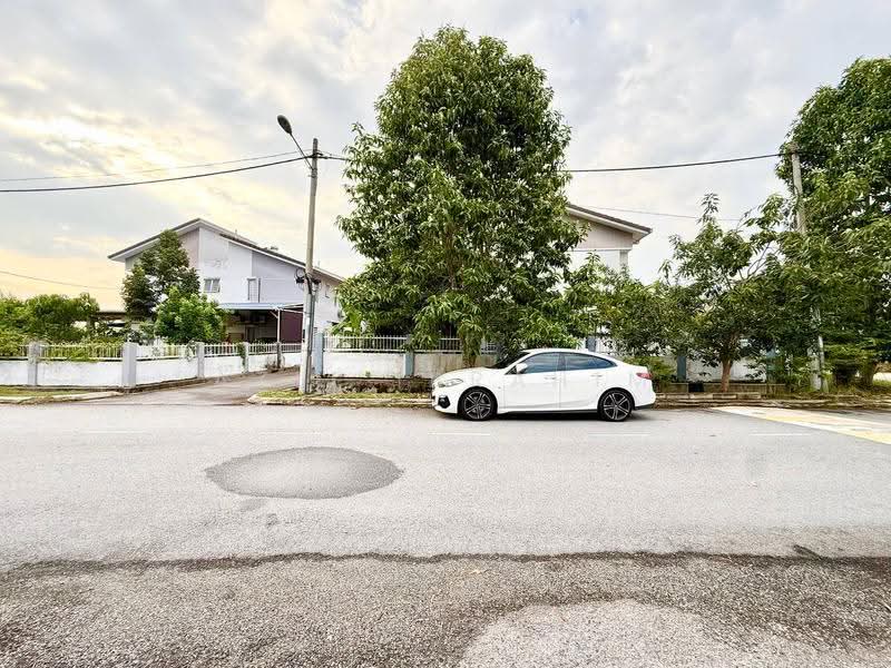Rumah Berkembar untuk Dijual di Bandar Tasik Kesuma (Beranang) - Azli Ibrahim - PropertyGuru.com.my
