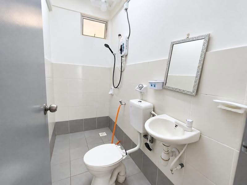Apartment for Rent at PANGSAPURI PULAI MUTIARA 3 - Linga Yap - PropertyGuru.com.my