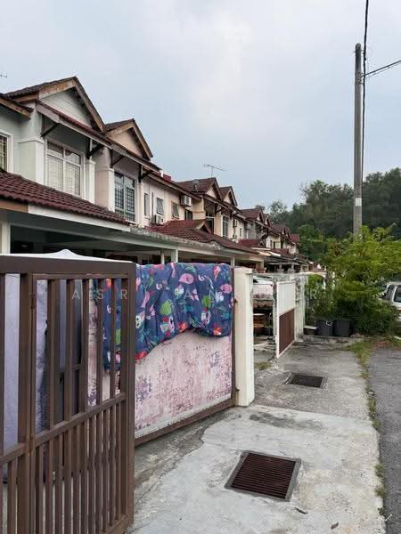 2-storey Terraced House for Sale in Taman Kajang Prima (Kajang) - Asri Annuar - Exterior - PropertyGuru.com.my