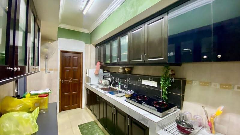 Rumah Banglo untuk Dijual di Taman Mulia (Cheras) - Azli Ibrahim - Kitchen - PropertyGuru.com.my