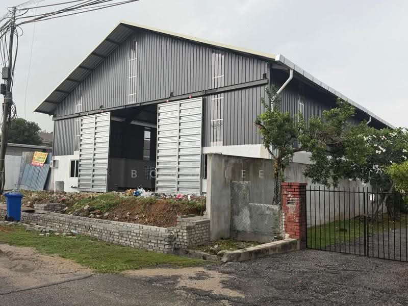 Warehouse for Rent in Kampung Baru Sungai Buloh (Sungai Buloh) - Bond Lee - PropertyGuru.com.my