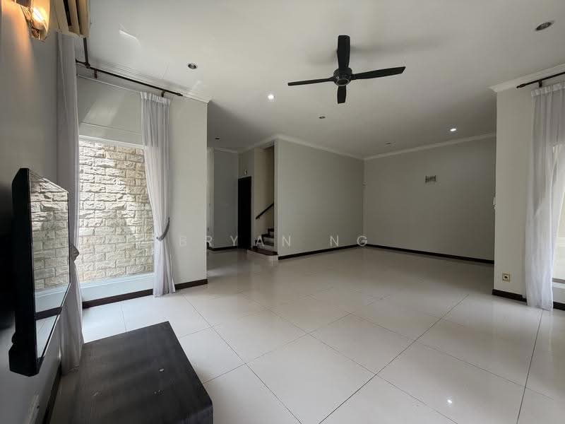 Semi-Detached House for Sale in Beverly Heights (Ampang) - Bryan Ng - Living Room - PropertyGuru.com.my
