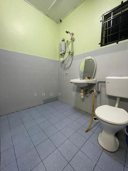 2.5-storey Terraced House for Sale in Rawang (Selangor) - Andy Yap - Bathroom - PropertyGuru.com.my