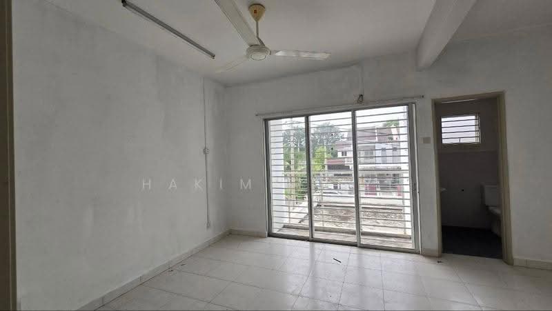 2-storey Terraced House for Sale in Alam Suria (Puncak Alam) - Hakim Fauzi - Interior - PropertyGuru.com.my