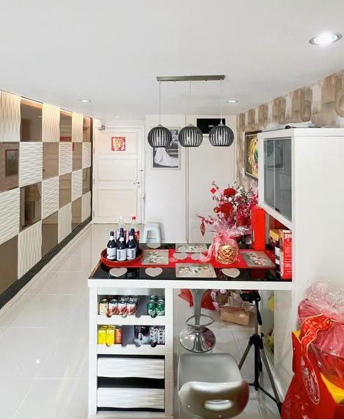 Kondominium untuk Dijual di Riverine Sapphire - KC Jee - PropertyGuru.com.my