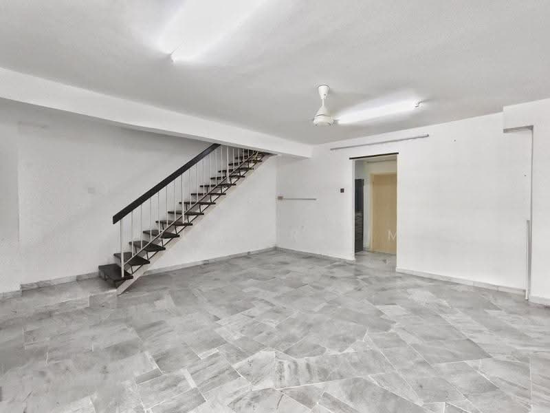 2-storey Terraced House for Sale in Bukit Indah (Ampang) - Azli Ibrahim - Interior - PropertyGuru.com.my