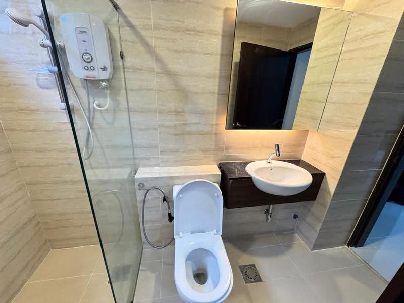 Condominium for Sale at The Bay Residences - Peter Ting - Bathroom - PropertyGuru.com.my