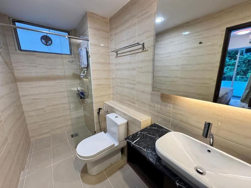 Condominium for Sale at The Bay Residences - Peter Ting - Bathroom - PropertyGuru.com.my