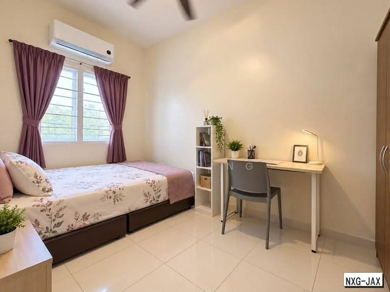2-storey Terraced House for Sale in Setia Indah (Setia Alam) - Lucas Ng - Bedroom - PropertyGuru.com.my