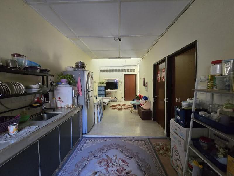 1-storey Terraced House for Sale in Taman Sri Muda (Shah Alam) - Yuk Hoong Chong - Kitchen - PropertyGuru.com.my