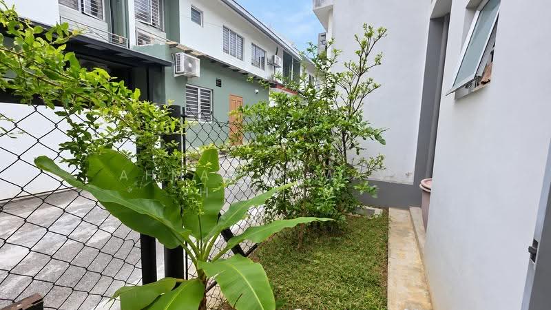 Rumah Teres 2-Tingkat untuk Dijual di Taman Salak Perdana (Dengkil) - Ahmad Zawawi Hashim - Exterior - PropertyGuru.com.my