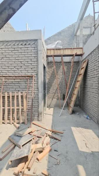 Terraced House for Sale in Bandar Baru Salak Tinggi (Sepang) - Mohd Aizat Saiful Bahri - Exterior - PropertyGuru.com.my