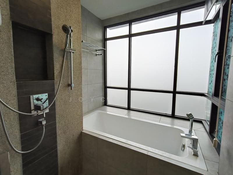 Kediaman Servis untuk Disewa di Isola - Joyce Kok - Bathroom - PropertyGuru.com.my