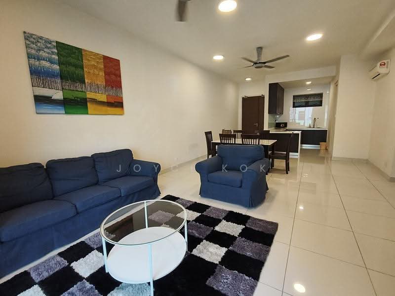 Kediaman Servis untuk Disewa di Isola - Joyce Kok - Living Room - PropertyGuru.com.my