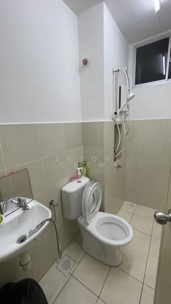 Terraced House for Rent in Taman Molek (Johor Bahru) - Jason Chew - Bathroom - PropertyGuru.com.my