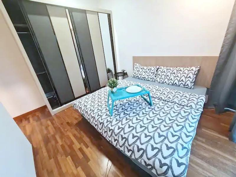 Kediaman Servis untuk Disewa di Pacific Star (Service Residence) - Kew . - Bedroom - PropertyGuru.com.my