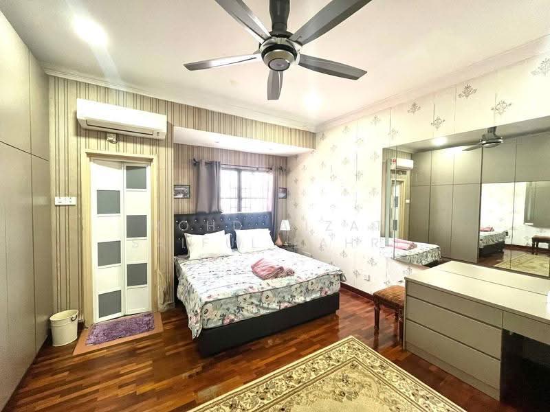 Terraced House for Sale in Alam Damai (Cheras) - Mohd Aizat Saiful Bahri - Bedroom - PropertyGuru.com.my