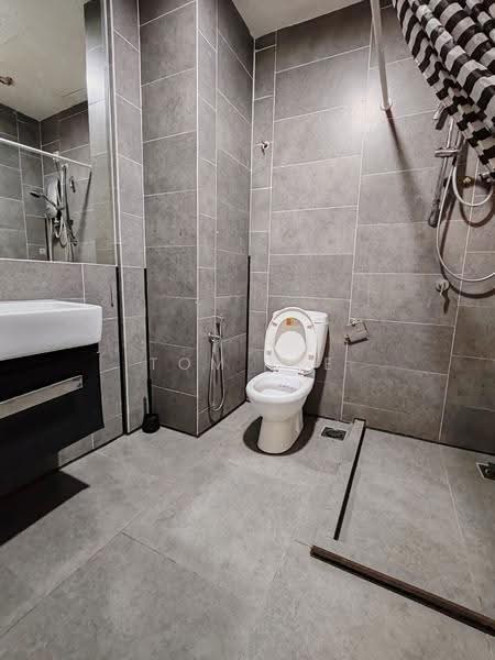 Kediaman Servis untuk Disewa di Empire Damansara - Tom Lee - Bathroom - PropertyGuru.com.my