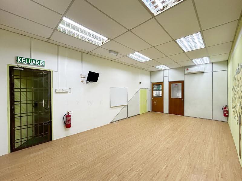 Kedai untuk Dijual di Taman Desa Cemerlang (Ulu Tiram) - Lywen Thye - Interior - PropertyGuru.com.my