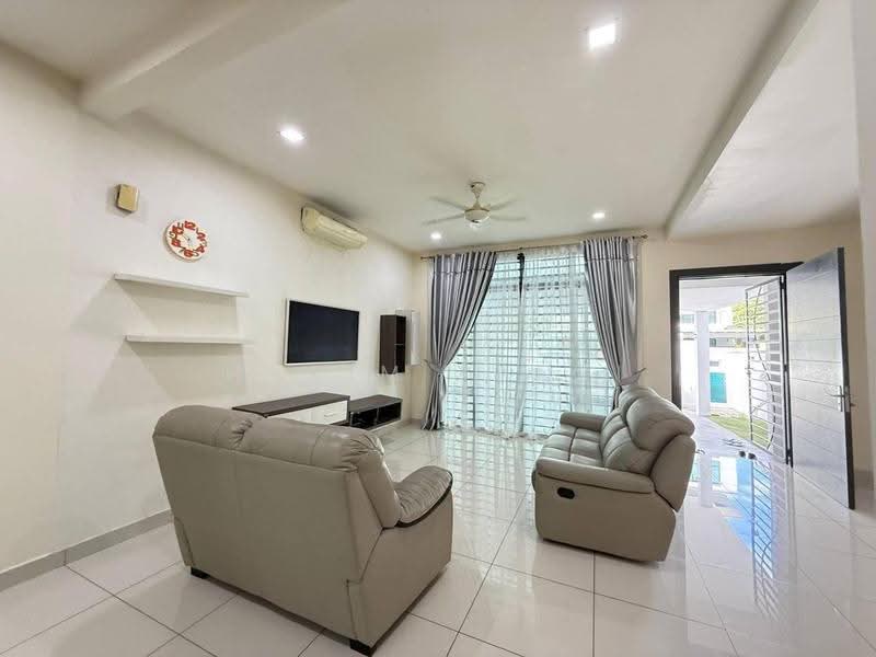 Rumah Teres 2-Tingkat untuk Dijual di Alam Impian (Shah Alam) - Hakim Fauzi - Living Room - PropertyGuru.com.my