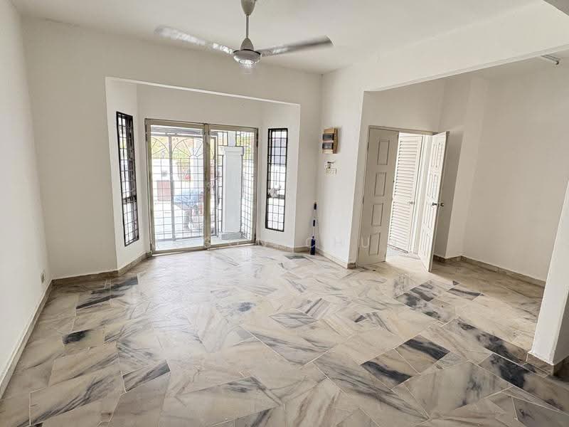 2-storey Terraced House for Rent in Kajang Prima (Kajang) - Jason Chun - Living Room - PropertyGuru.com.my