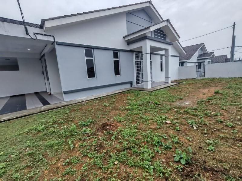 1-storey Terraced House for Rent in Bandar Putra Kulai (Kulai) - Jack Chai - Exterior - PropertyGuru.com.my