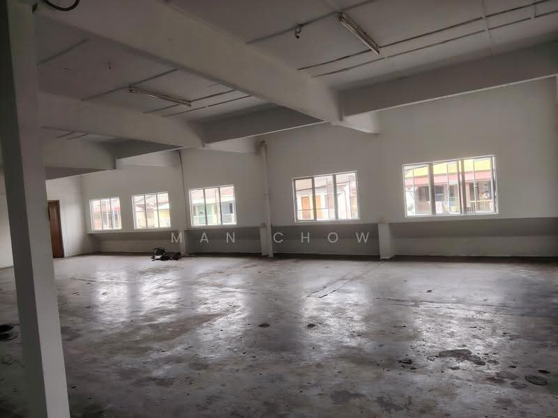 Shop / Office for Rent in Taman Serdang Utama (Seri Kembangan) - MAN CHOW - Interior - PropertyGuru.com.my
