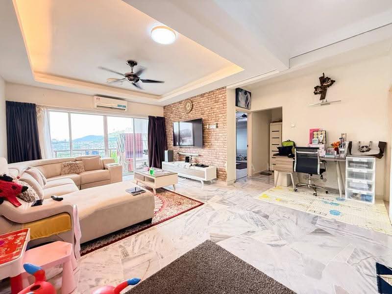 Kondominium untuk Dijual di Villaria - Nana Cheah - Living Room - PropertyGuru.com.my