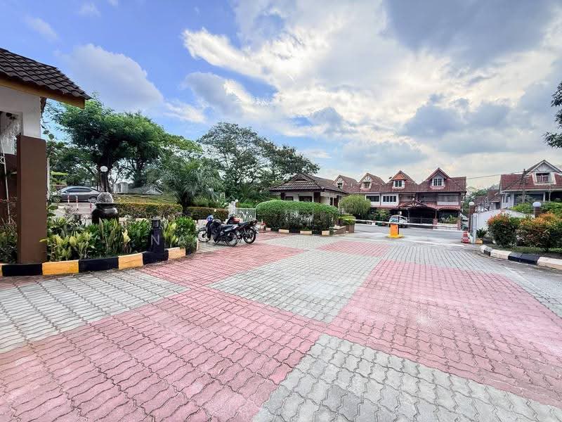 Kondominium untuk Dijual di Villaria - Nana Cheah - Exterior - PropertyGuru.com.my