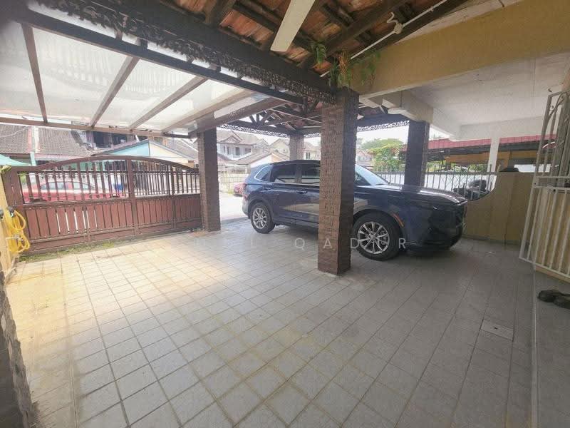 1.5-storey Terraced House for Sale in Seksyen 28, Taman Alam Megah (Shah Alam) - Abdul Qadir - PropertyGuru.com.my