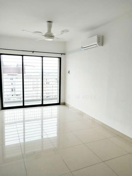 Pangsapuri untuk Disewa di Vista Bayu - David Kok - Living Room - PropertyGuru.com.my