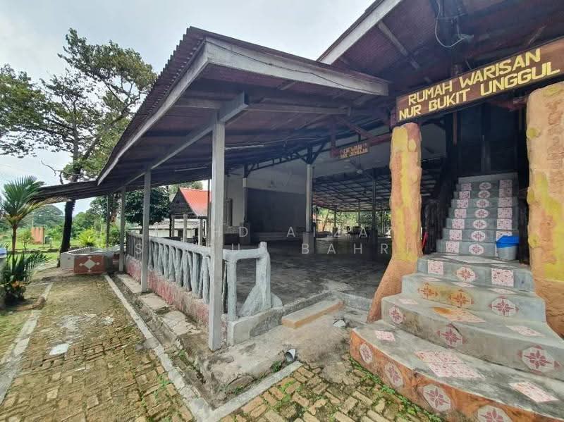 Hotel / Resort for Sale in Kampung Jenderam Hulu (Dengkil) - Mohd Aizat Saiful Bahri - PropertyGuru.com.my