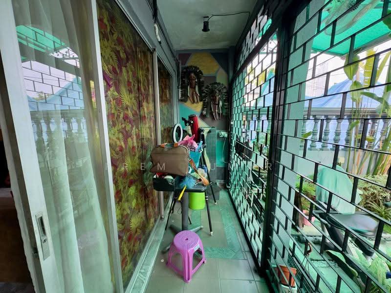 1-storey Terraced House for Sale in Taman Desa Cheras (Cheras) - Prem Kumar - Balcony - PropertyGuru.com.my