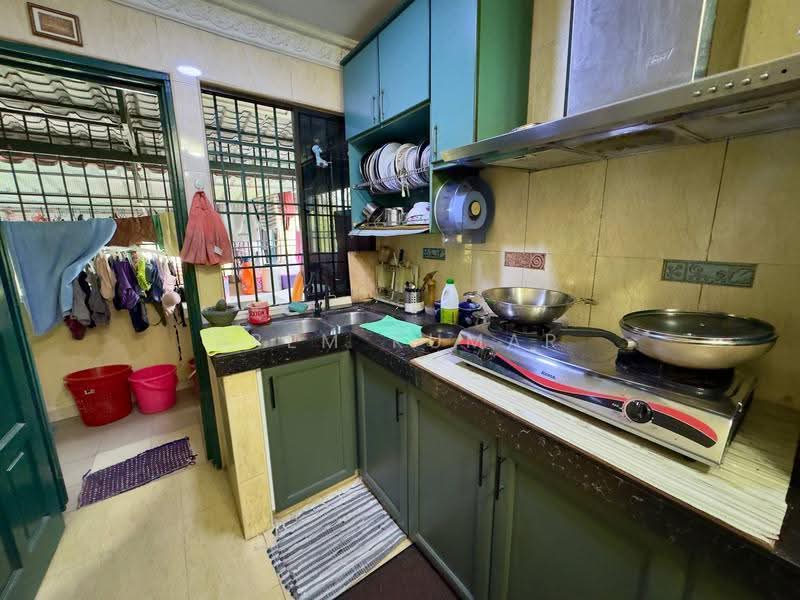 1-storey Terraced House for Sale in Taman Desa Cheras (Cheras) - Prem Kumar - Kitchen - PropertyGuru.com.my