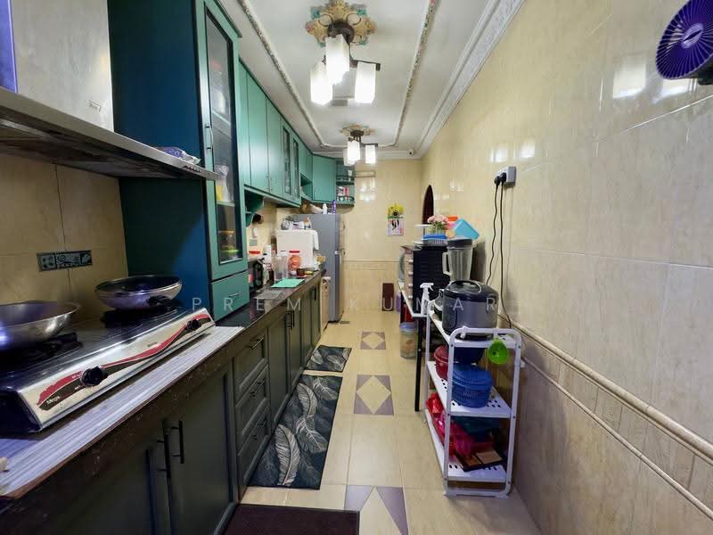 1-storey Terraced House for Sale in Taman Desa Cheras (Cheras) - Prem Kumar - Kitchen - PropertyGuru.com.my