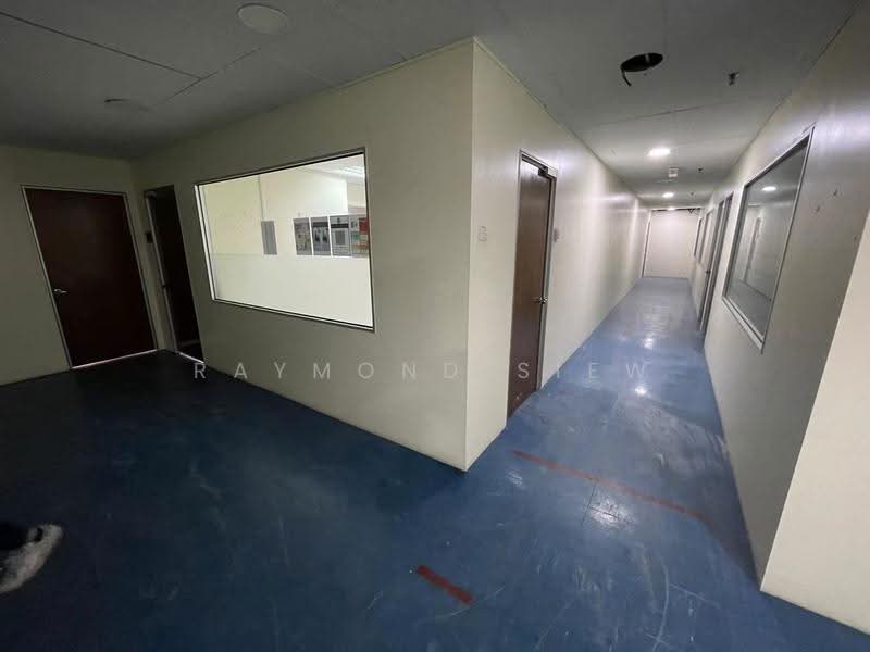 Detached Factory for Rent in Kepong (Kuala Lumpur) - Raymond Siew - Corridor - PropertyGuru.com.my