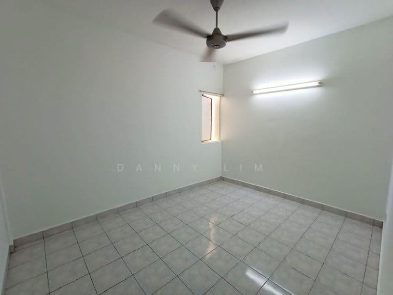 Apartment for Sale at The Ocean View (Bandar Sri Pinang) - Danny Lim - Interior - PropertyGuru.com.my