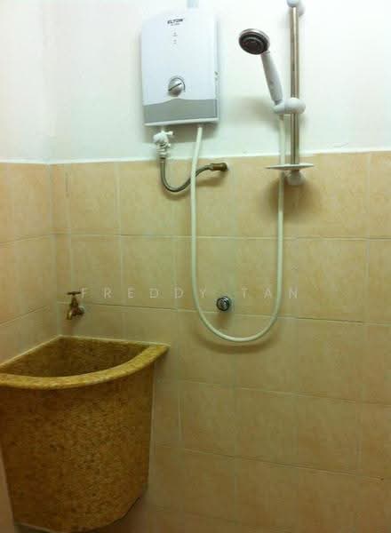 Apartment for Sale at Halaman Kenanga - Freddy Tan - Bathroom - PropertyGuru.com.my