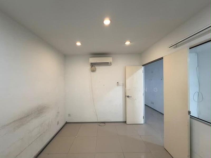 Retail Space for Rent in Bandar Menjalara (Kuala Lumpur) - Desmond Tang - Interior - PropertyGuru.com.my