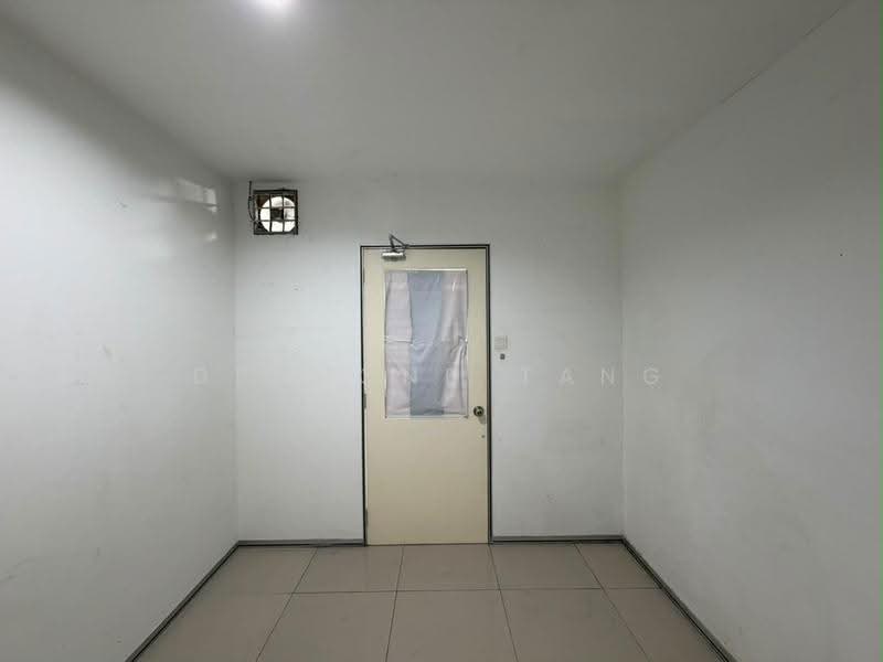 Retail Space for Rent in Bandar Menjalara (Kuala Lumpur) - Desmond Tang - Interior - PropertyGuru.com.my