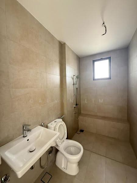 Semi-Detached House for Rent in Shah Alam (Selangor) - Calvin Lim - Bathroom - PropertyGuru.com.my