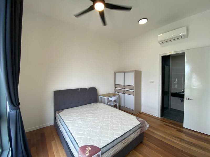 Kediaman Servis untuk Disewa di Emporis - JY Yap - Bedroom - PropertyGuru.com.my