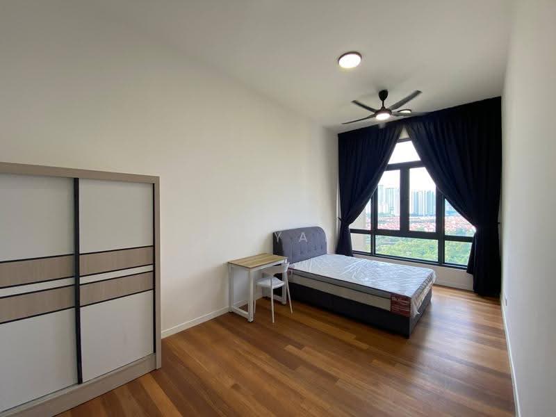Kediaman Servis untuk Disewa di Emporis - JY Yap - Bedroom - PropertyGuru.com.my