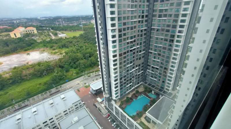 Kediaman Servis untuk Dijual di Conezion Residences - Azizul Kamarul Zaman - Exterior - PropertyGuru.com.my