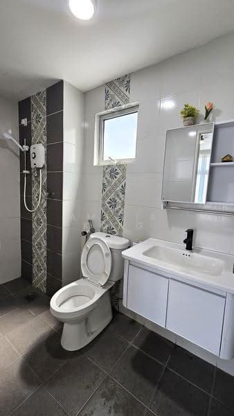 Kondominium untuk Disewa di Anderson Residences @ Ipoh - Amelia Kong - Bathroom - PropertyGuru.com.my